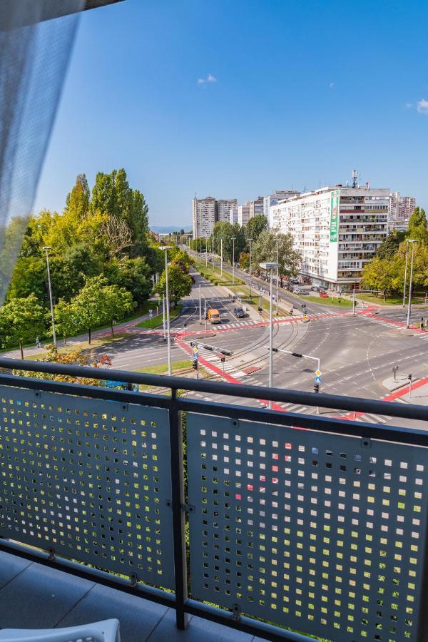 Brand New - Selfcheckins 24 - - Garage - Loggia - New - Luxury Apartman Zagreb